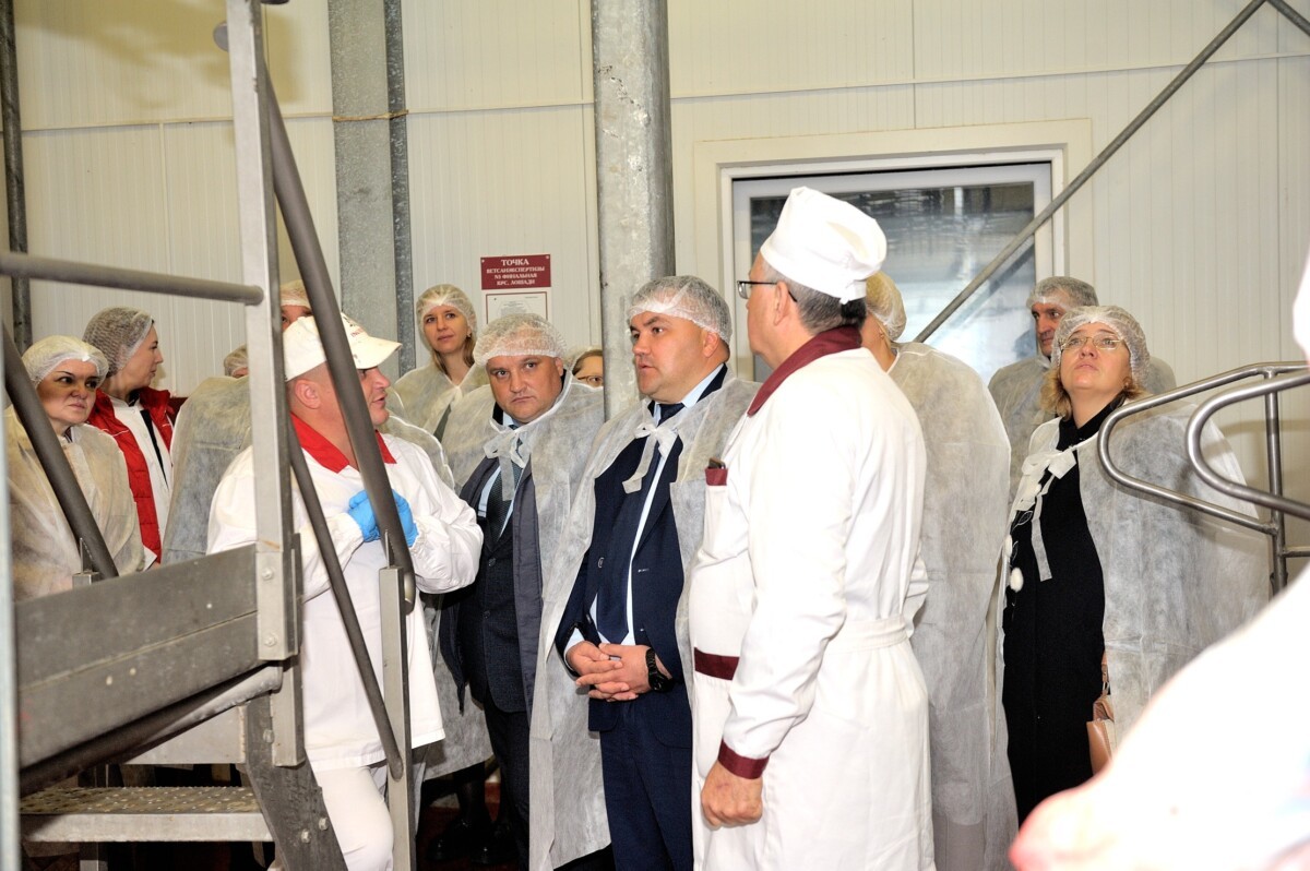 На базе ОАО «Бобруйский мясокомбинат» прошло совещание по вопросам качества поступающего сырья.
