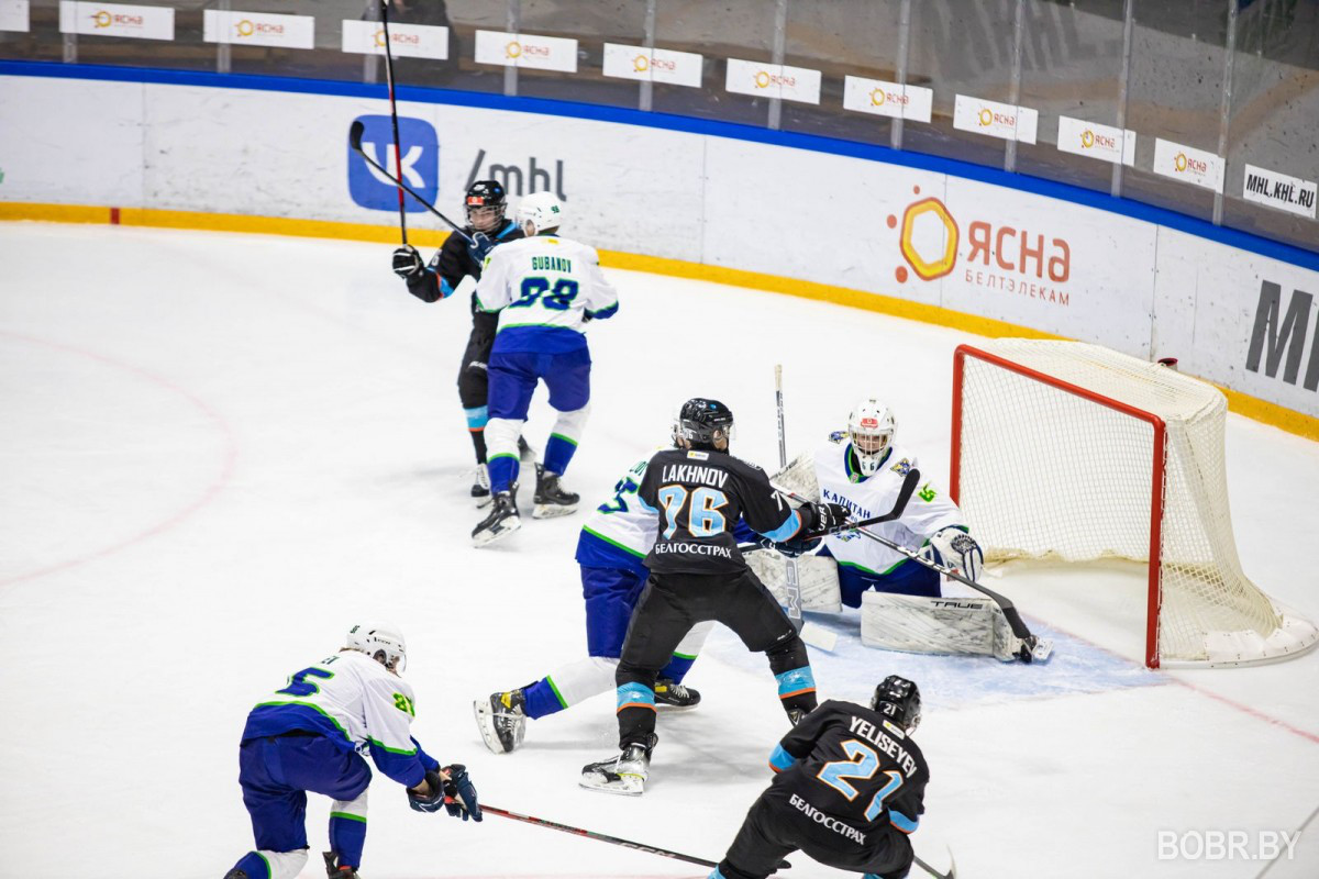 «Динамо-Шинник» (Бобруйск) – «Капитан» (Ступино) – 5:2 (3:0, 1:2, 1:0)