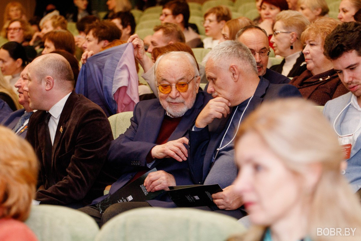 Открытие ІХ Республиканского фестиваля национальной драматургии. Фоторепортаж