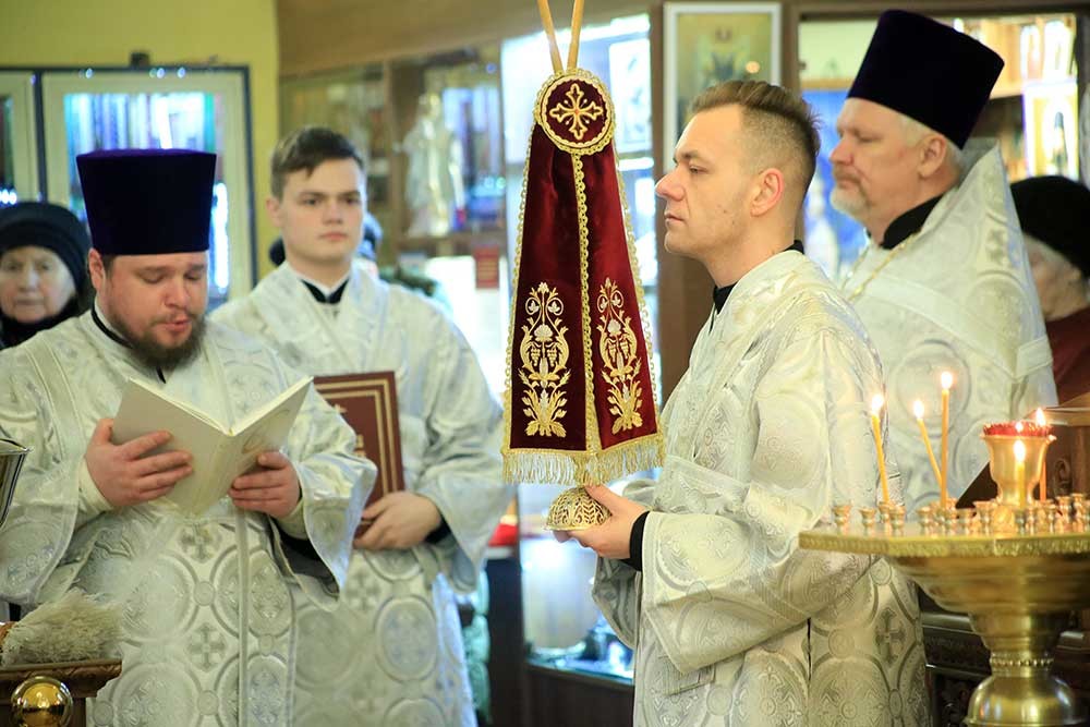 Крещенский сочельник в Никольском кафедральном соборе