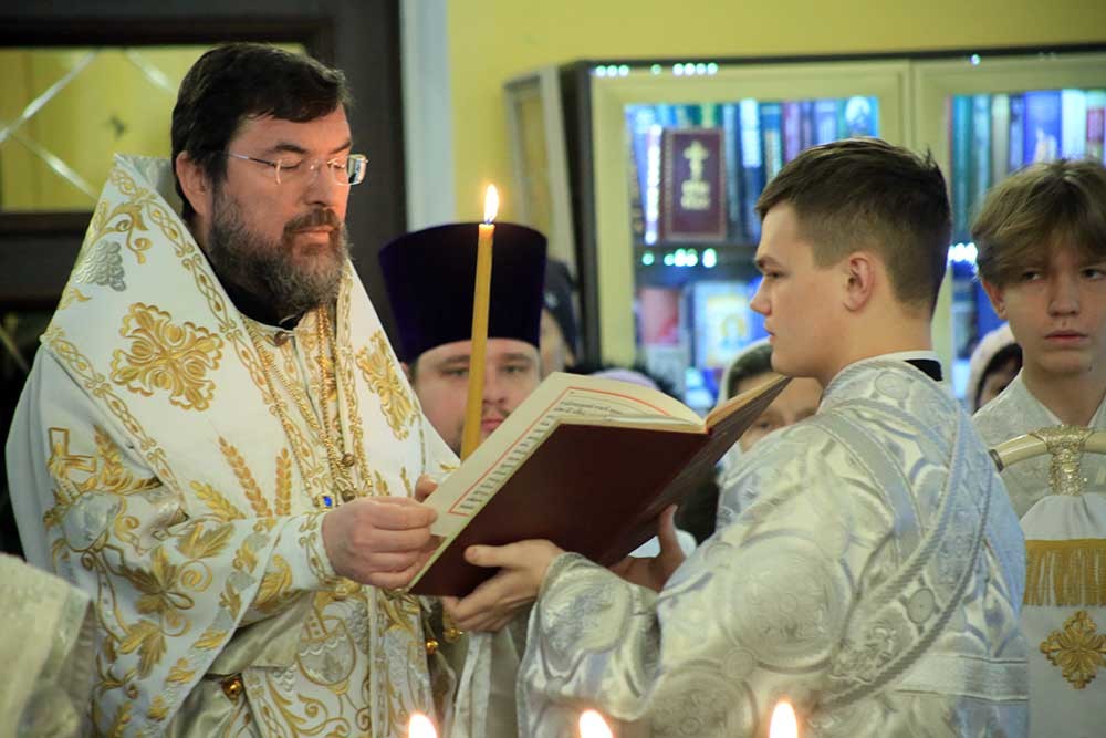 Крещенский сочельник в Никольском кафедральном соборе