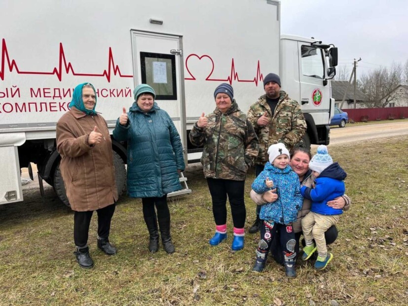 Помощь доедет до каждого! По Бобруйскому району колесит мобильный медицинский комплекс