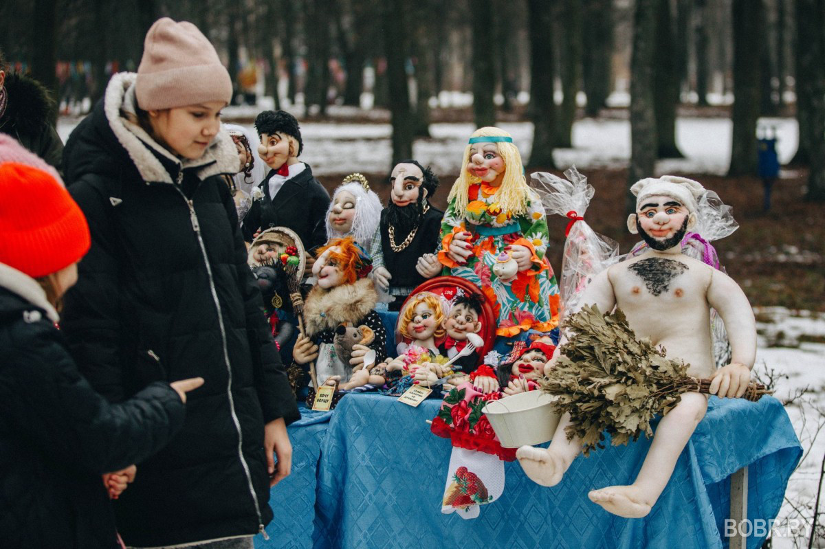 масленица в городском парке