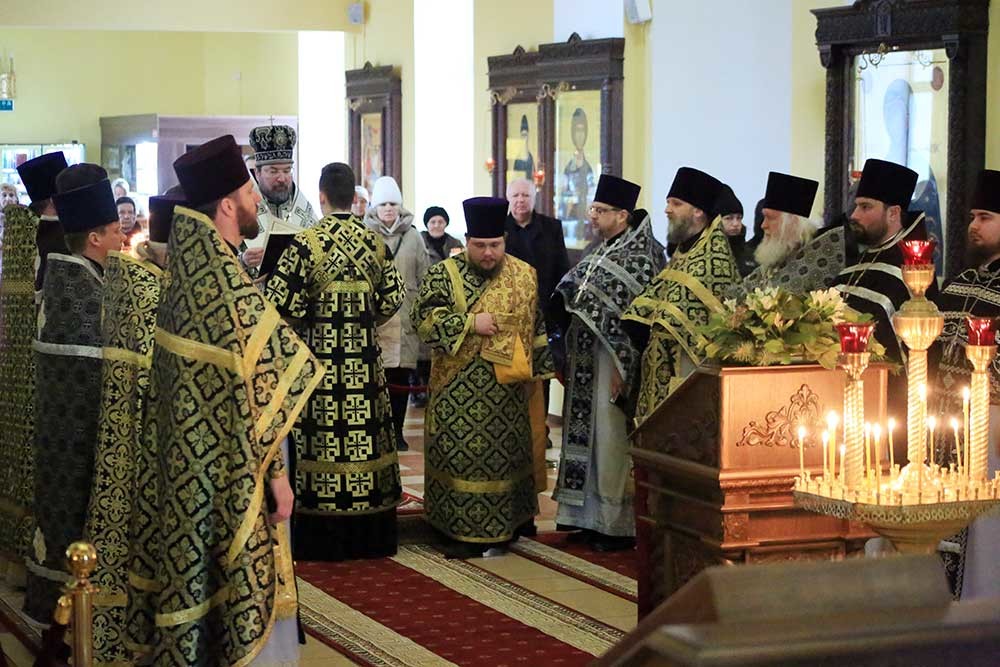 Литургия в Никольском соборе Бобруйск