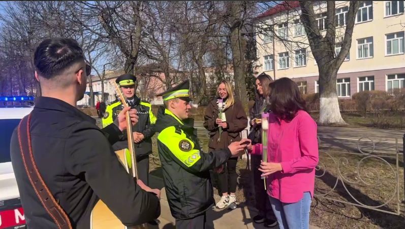 акция ГАИ к 8 марта в Бобруйске