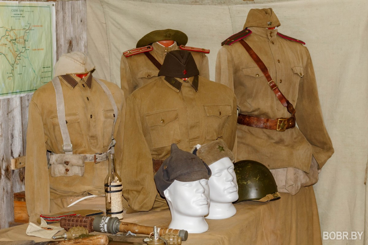 Выставка клуба военно-исторической реконструкции 