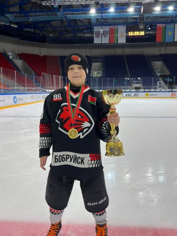 Хоккеисты «Бобруйск-2016» выиграли BobrCup
