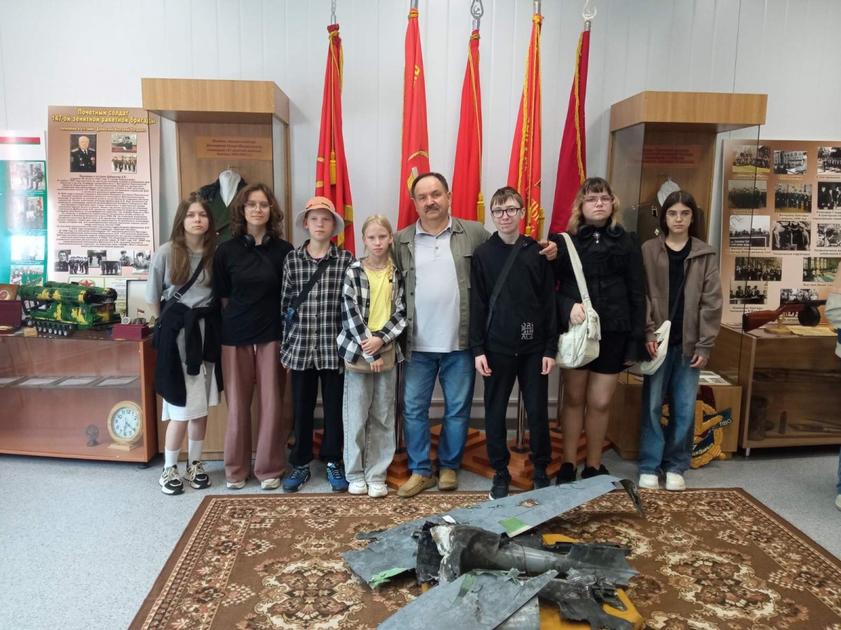 юные художники студии 