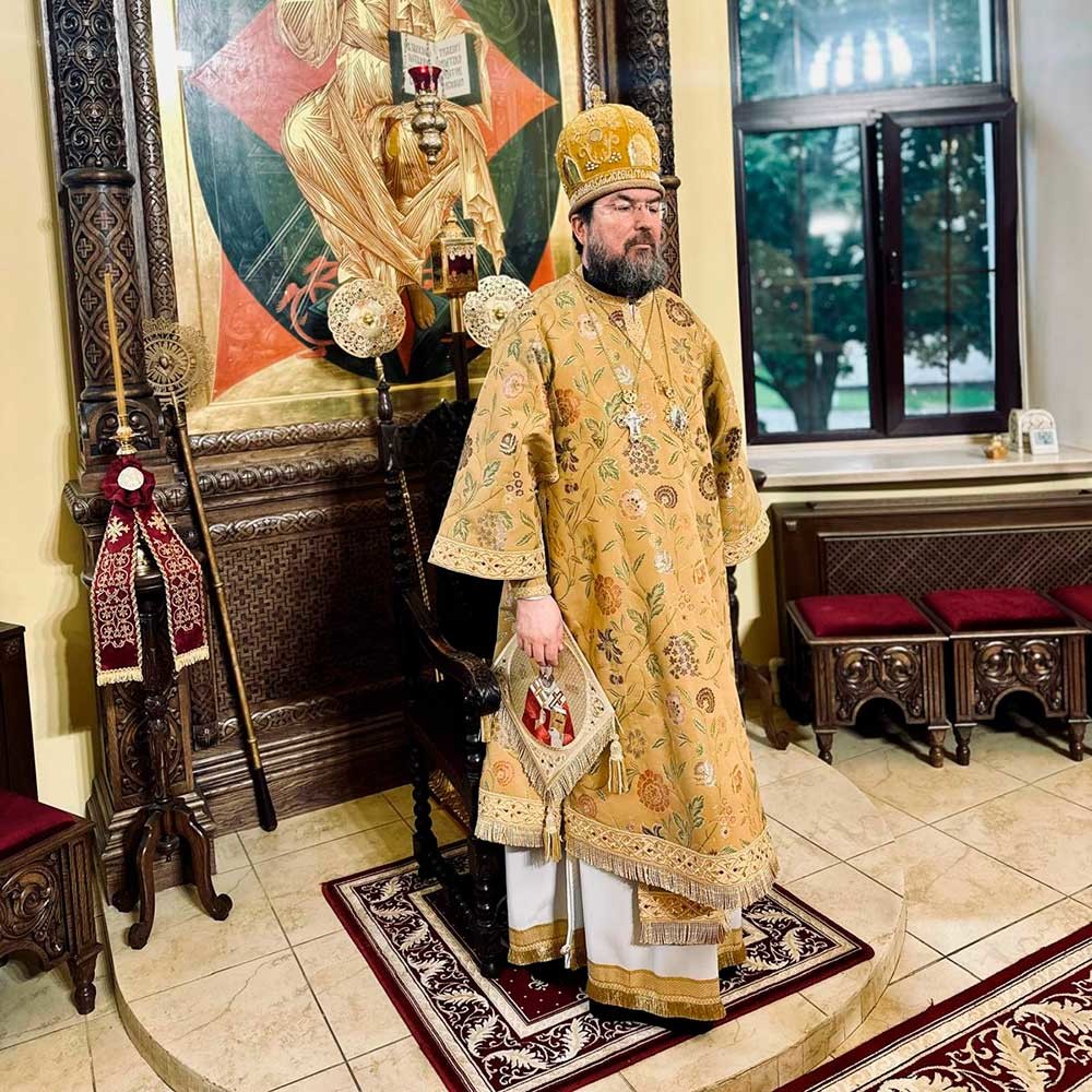 Епископ Серафим возглавил Божественную литургию в Никольском кафедральном соборе г. Бобруйска