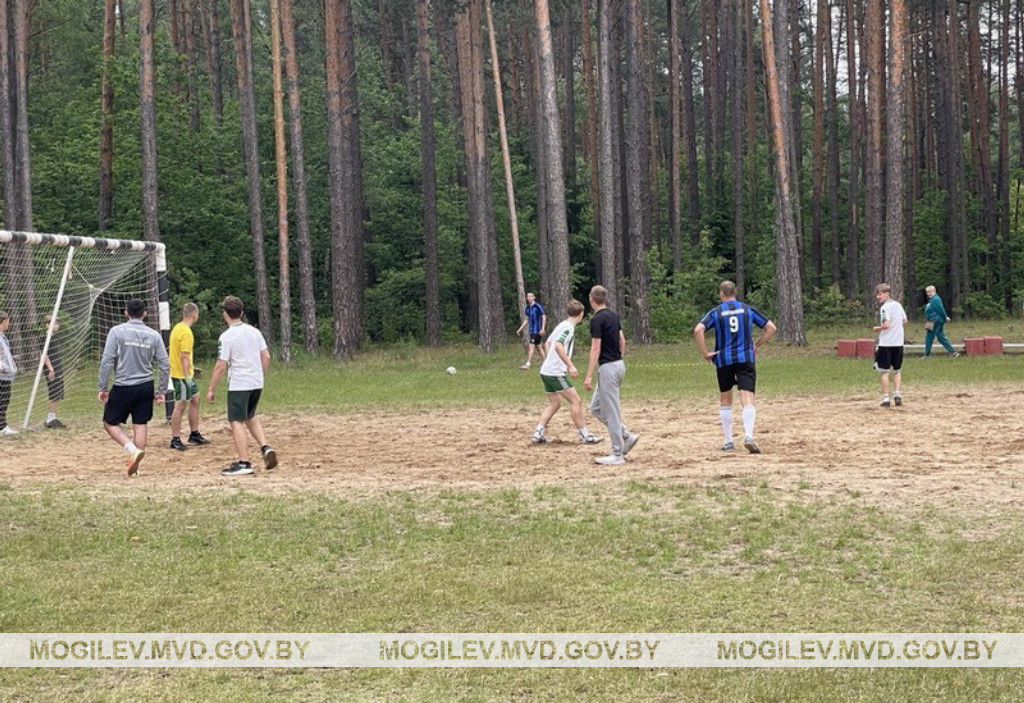 «Безопасное лето»: правоохранители Бобруйска заботятся о детях