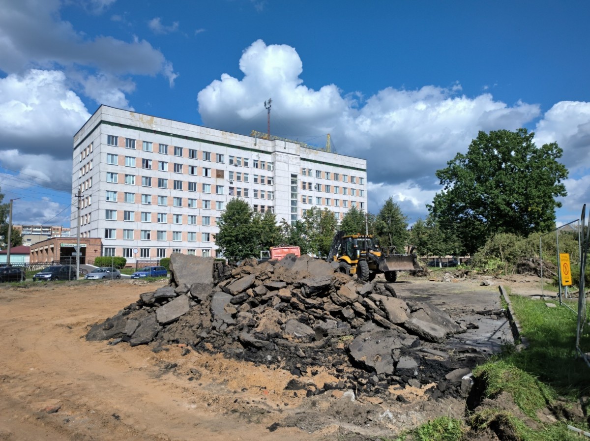 Напротив больницы скорой помощи им. В.О. Морзона появится просторная парковка