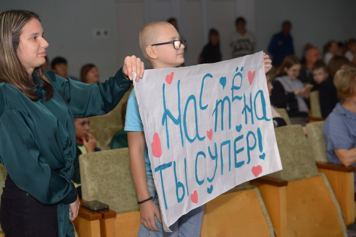 Просто мы — маленькие звезды! На Бобруйщине прошел конкурс красоты, таланта и грации «Мини Мисс-2025»