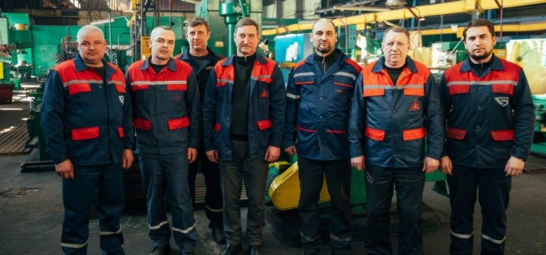 «Приведи друга» и получи 420 рублей: БЗТДиА раскрывает секреты уникального соцпакета