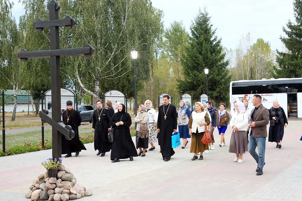 Бобруйскую епархию посетила делегация из города-побратима Тольятти во главе с епископом Тольяттинским и Жигулевским Нестором