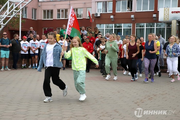 Более 80 шинников вышли на старт «Осеннего марафона»