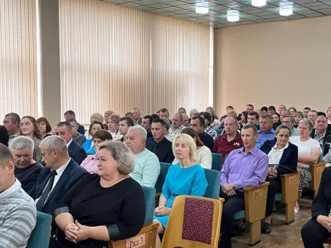 На предприятии «ФанДОК» чествовали лучших работников леса