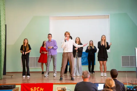 В Ленинском районе Бобруйска прошел фестиваль талантов «Большая перемена»