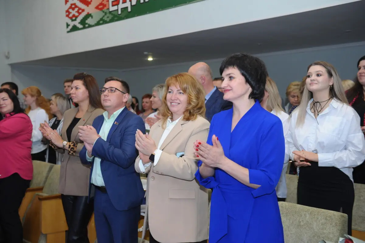 Педагагічныя работнікi Бабруйскага раёна адзначылі прафесійнае свята Педагагічныя работнікi Бабруйскага раёна адзначылі прафесійнае свята
