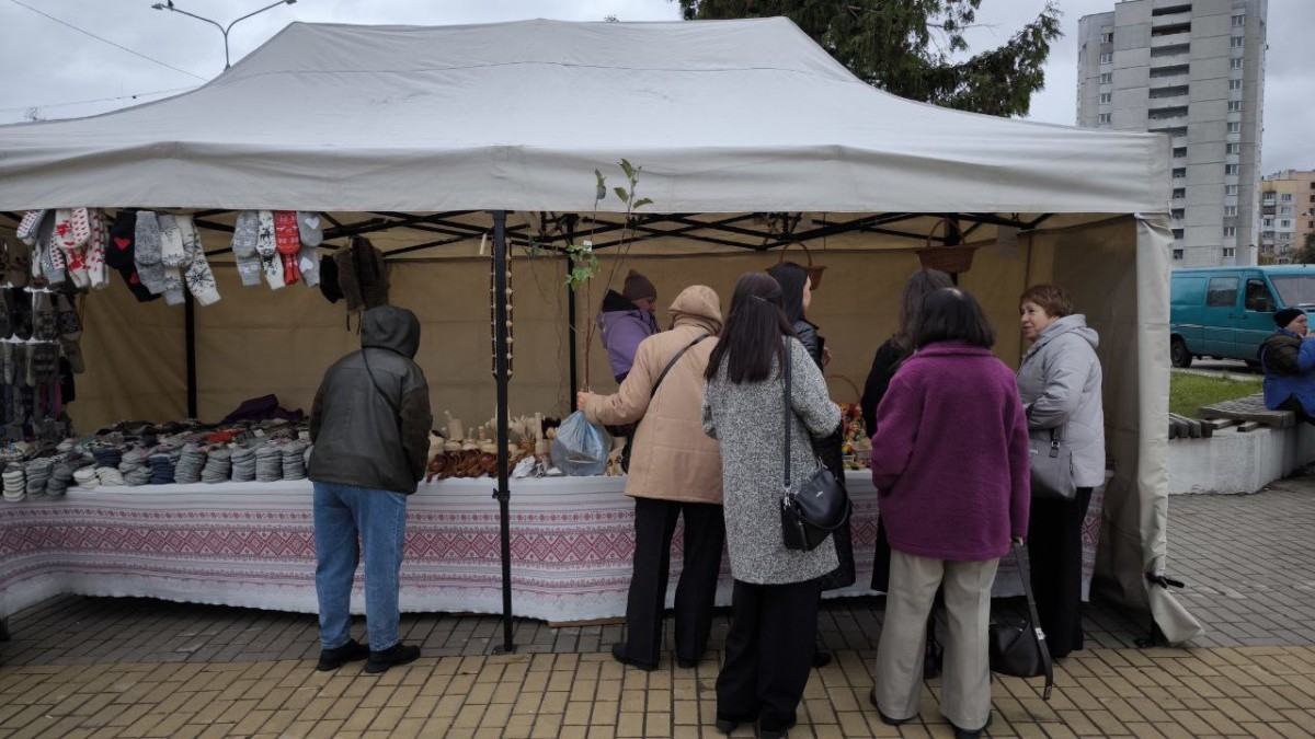 В Бобруйске проходит ярмарка «Дары осени»