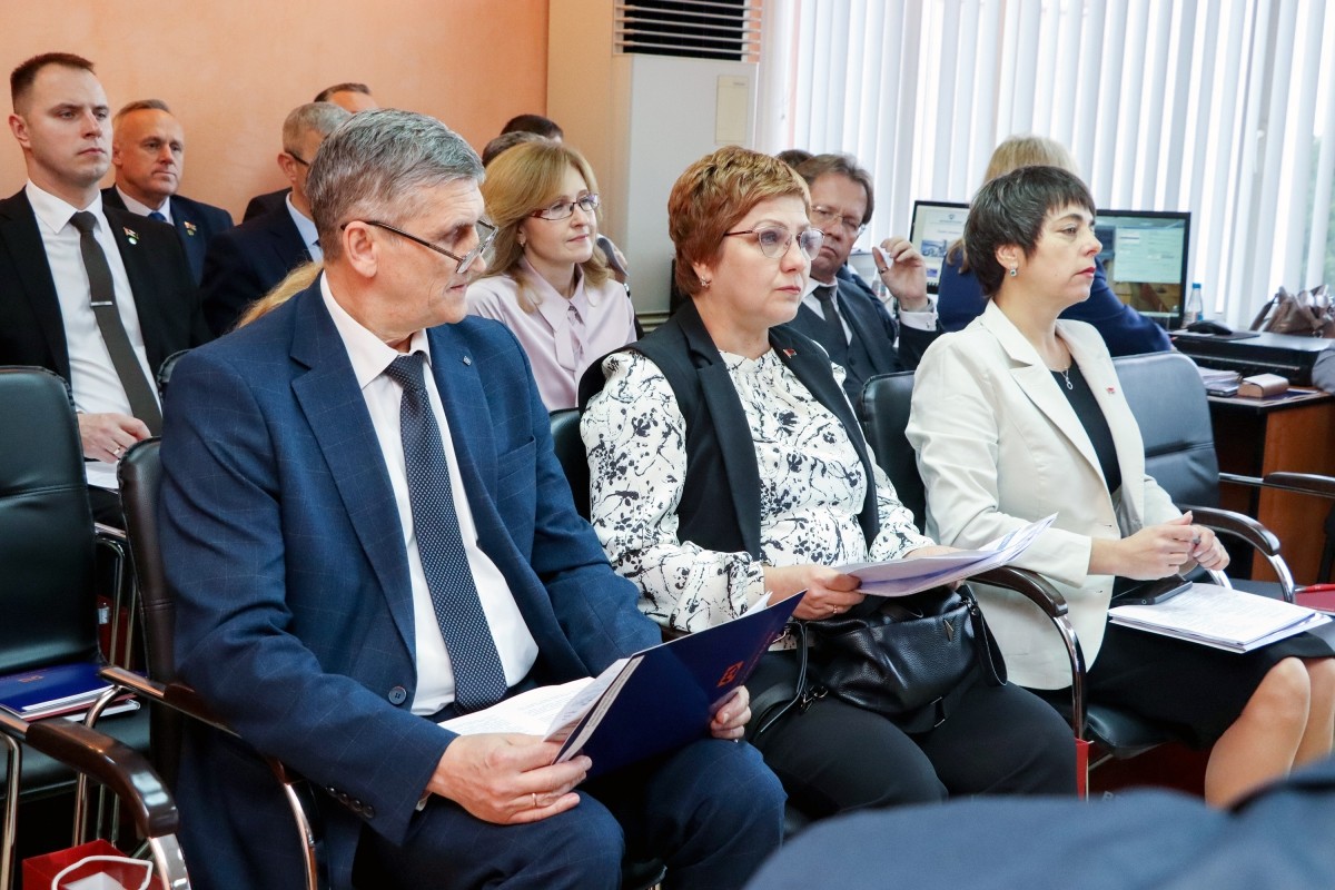 Заседание совета концерна «Белнефтехим» прошло в ОАО «Белшина» Заседание совета концерна «Белнефтехим» прошло в ОАО «Белшина»