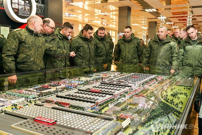 Партнеры «Белшины» в пиксельном камуфляже