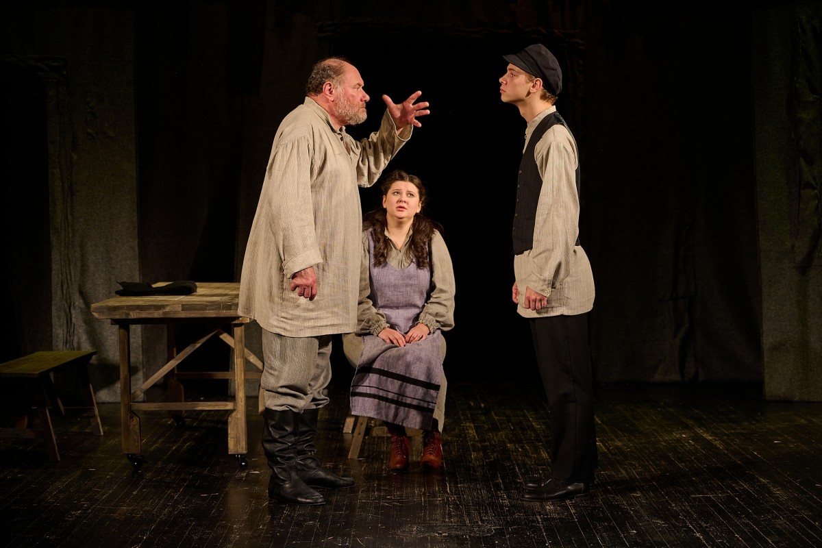 Театр «Апрель» выступит в Бобруйске