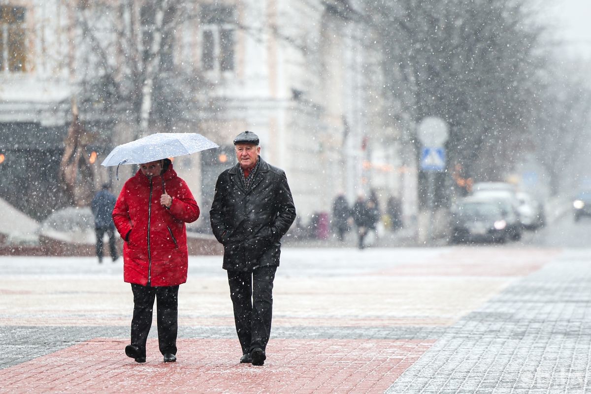 Фотофакт. В Бобруйске выпал первый снег