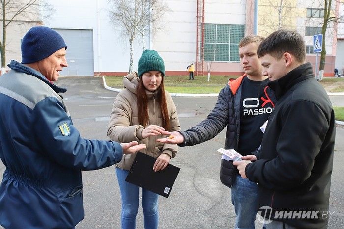 Выгодный обмен: взамен сигарет шинникам предложили жвачку Love is...