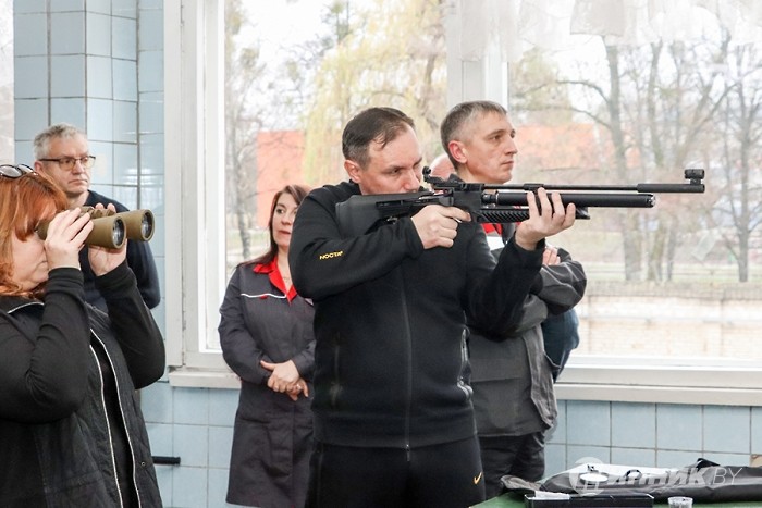 Меткие шинники: на «Белшине» прошли соревнования стрелков
