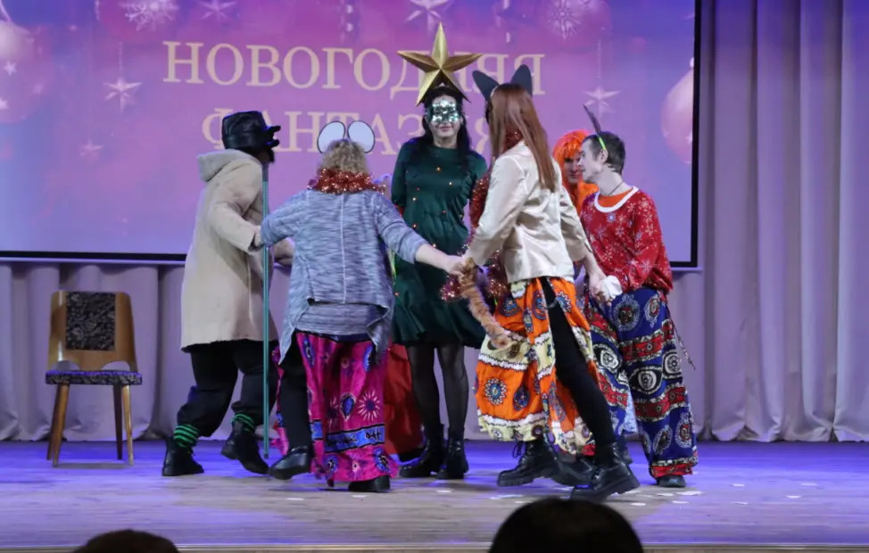 Праздник талантов: бобруйские ЦСОНы и «БелОИ» соревновались на фестивале «Волшебство»