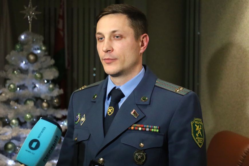 Бобруйские школьники знакомятся с профессией таможенника