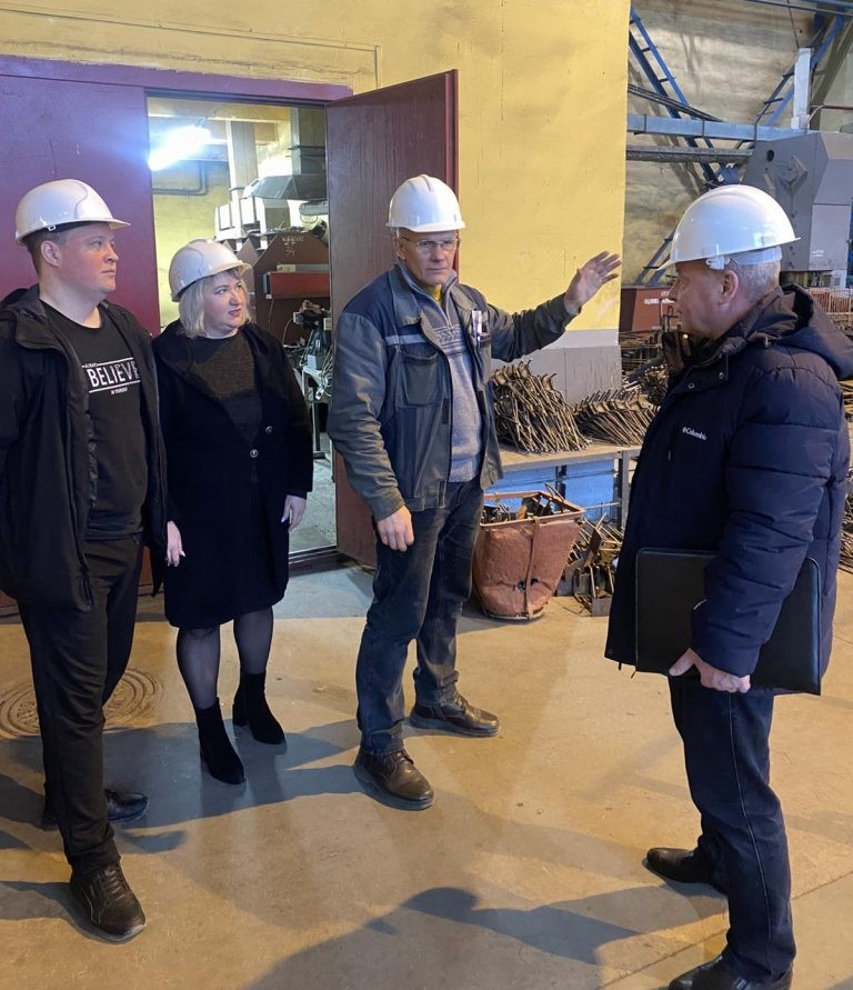 Проверка охраны труда на заводе КПД выявила нарушения Проверка охраны труда на заводе КПД выявила нарушения