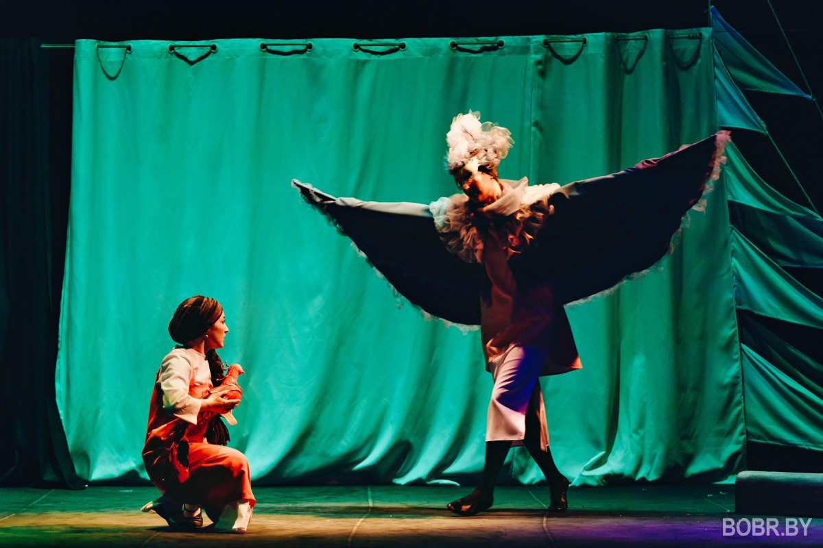 Новогоднее волшебство пришло в Бобруйск: в театре состоялась премьера сказки &laquo;Морозко&raquo;