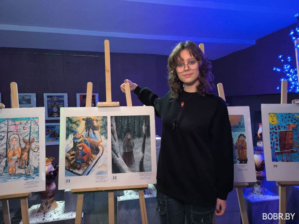 Выставка работ Краски Рождества