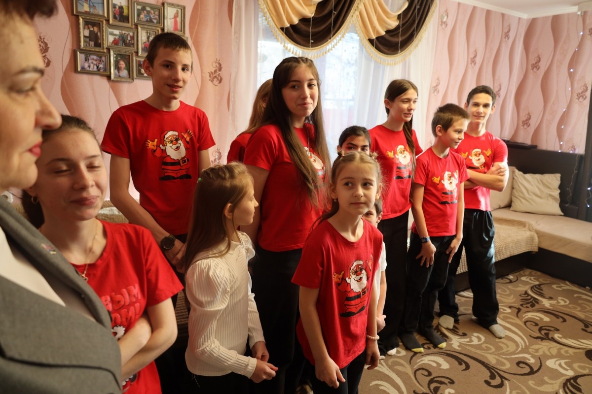 &laquo;Красный пищевик&raquo; подарил праздник еще одному детскому дому семейного типа