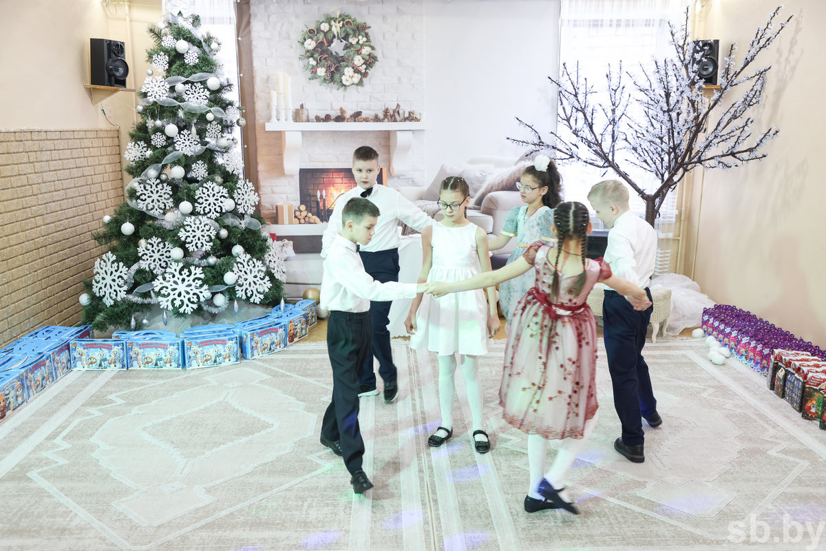 Замминистра сельского хозяйства и продовольствия посетил детский дом в Бобруйске Замминистра сельского хозяйства и продовольствия посетил детский дом в Бобруйске