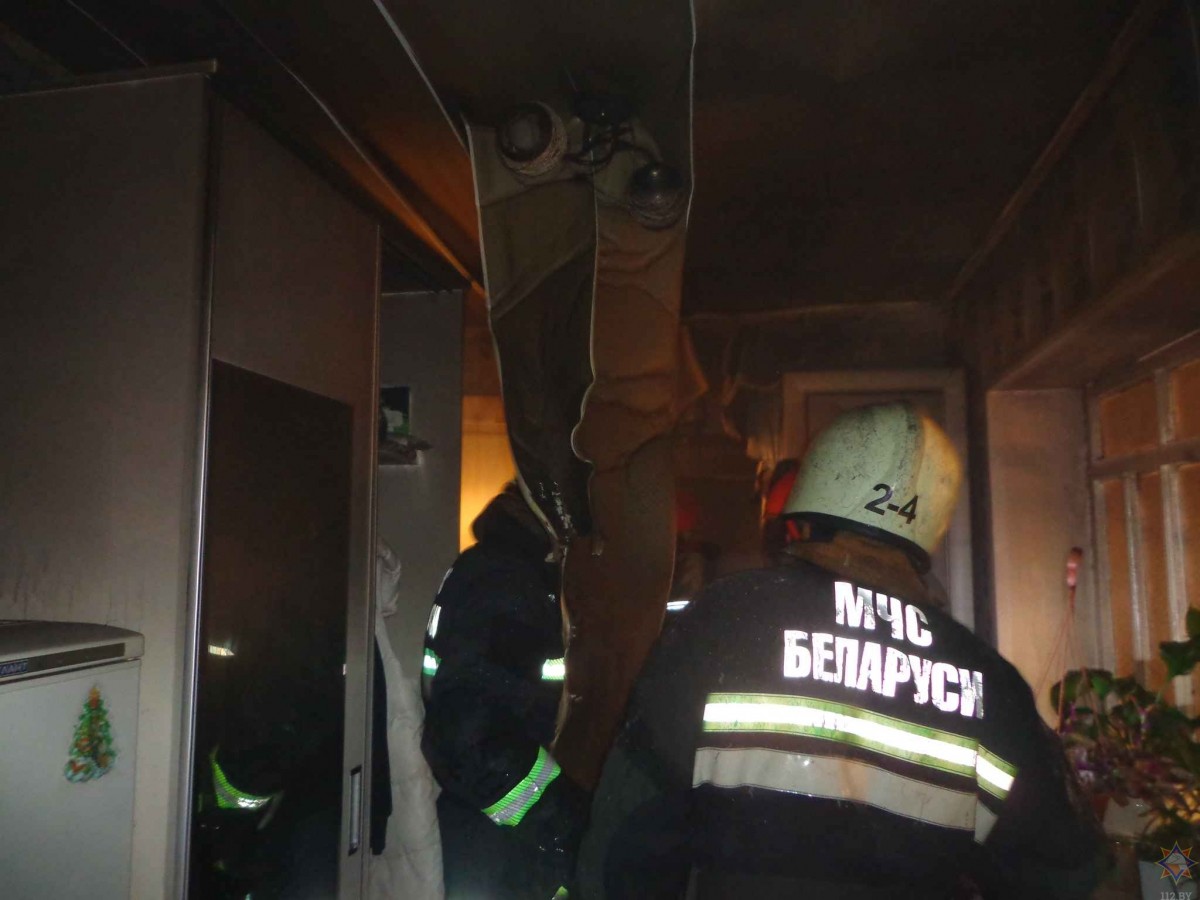 31 декабря горел дом на улице Новый Быт 31 декабря горел дом на улице Новый Быт