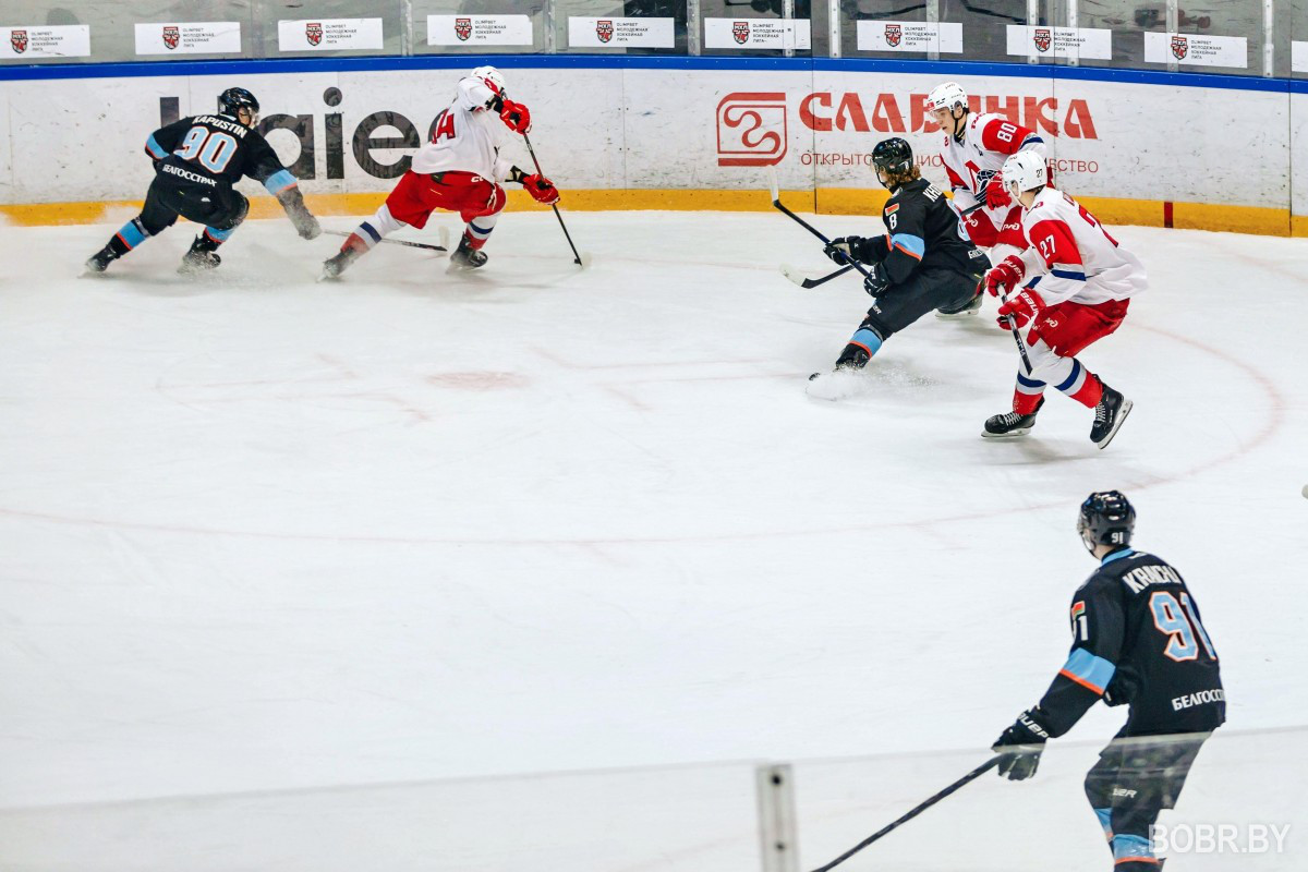 матч Динамо-Шинник - Локо