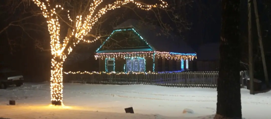 Год благоустройства в Бобруйском районе завершился ярким конкурсом на лучшее новогоднее украшение