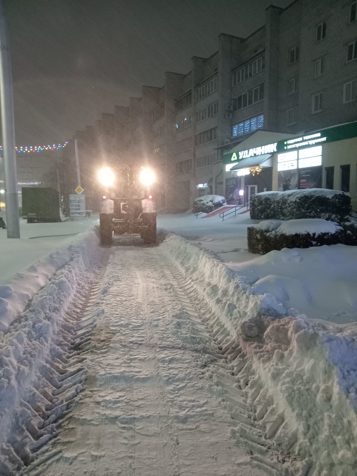 Бобруйск объединился перед лицом снегопадов