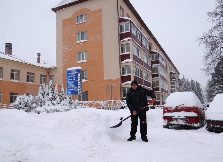 Зима не помеха: санаторий им. Ленина в Бобруйске работает в штатном режиме