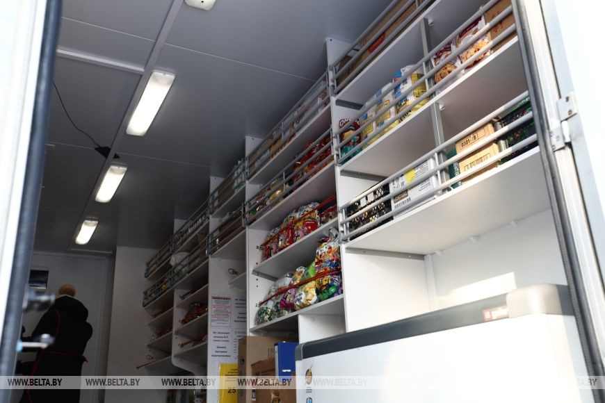 Как работают автолавки Бобруйского района в лютые холода