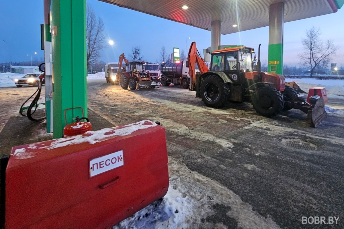 Бобруйск, автозаправка на Рогачевской