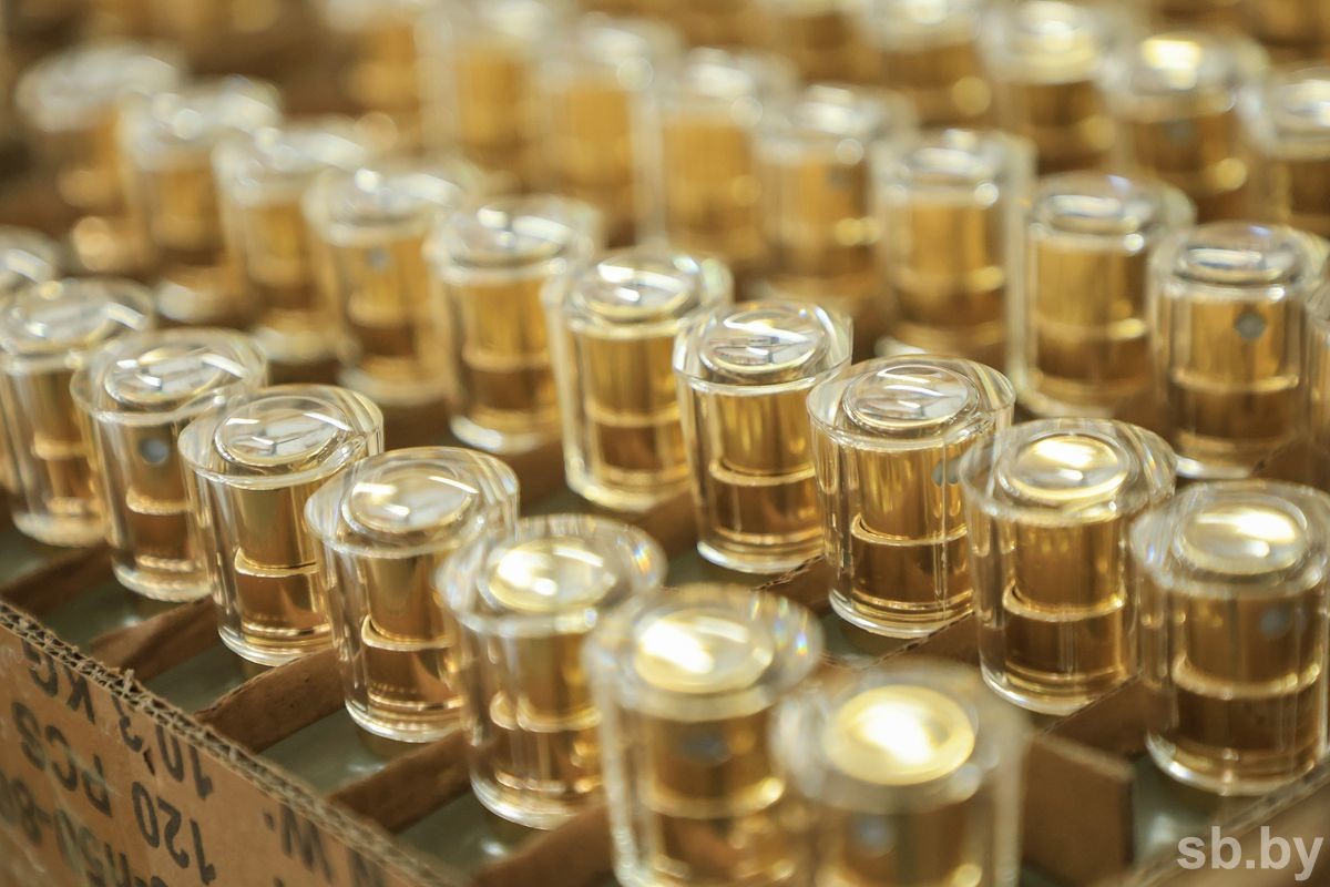 Бобруйский спирт, швейцарские отдушки - формула белорусского парфюмерного бренда №1