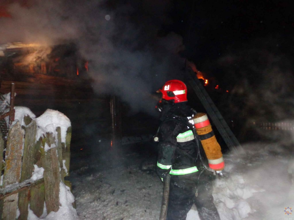 На пожаре в Бобруйском районе погиб человек