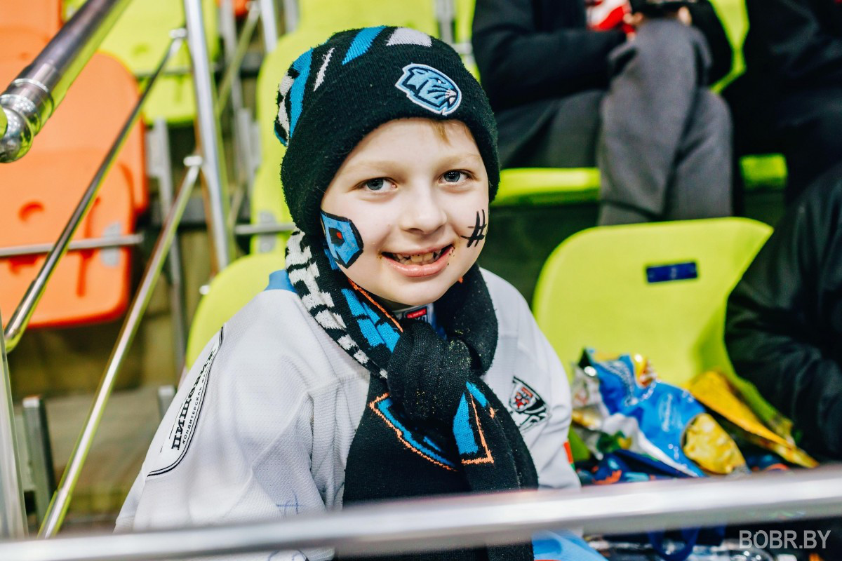 Динамо-Шинник проиграл Динамо СПб 