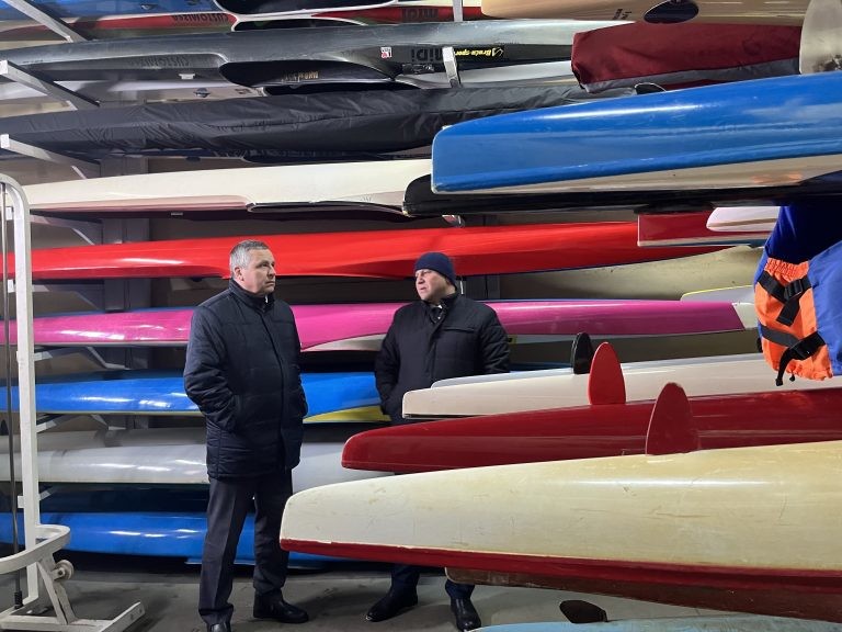 Как в центре Бобруйска растят борцов, гребцов и футболистов