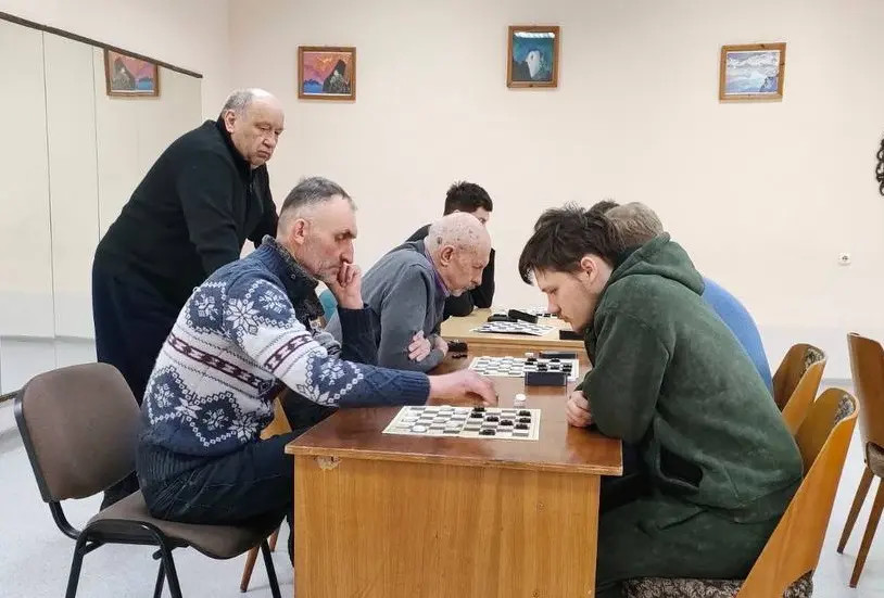 Турнир по шашкам собрал команды сельхозорганизаций и учреждений Бобруйского района