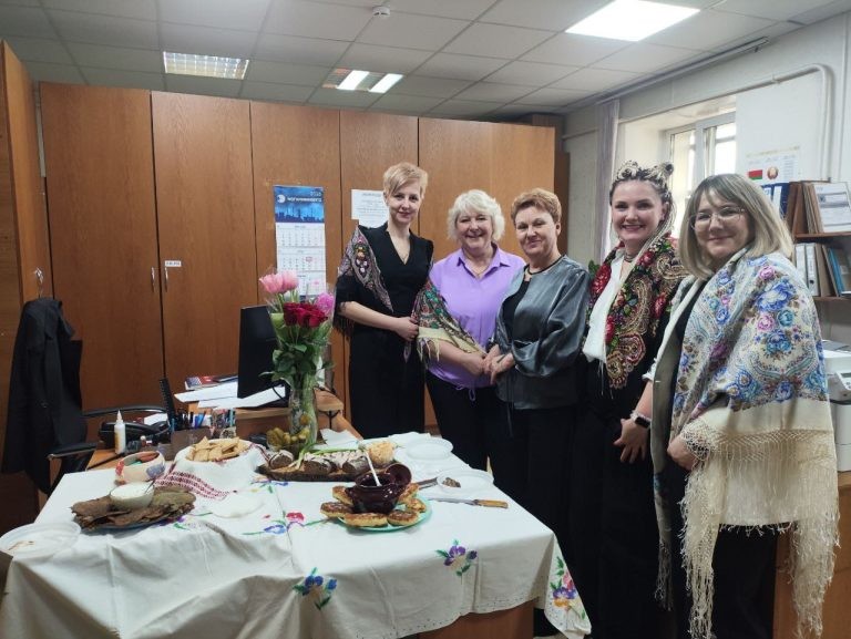 Драники, блины и полендвица: &laquo;Бобруйские электрические сети&raquo; устроили гастрономический праздник