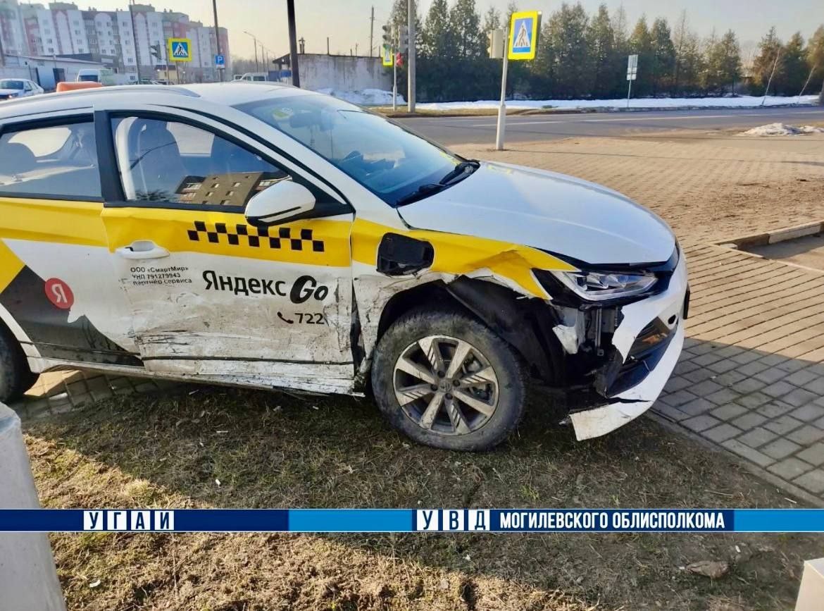 ДТП на перекрестке Генерала Батова и Днепровской Флотилии: травмирован ребенок